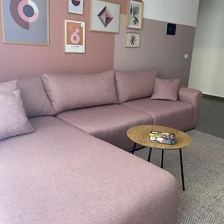 Apartment Lulu Suites - Coral Golem (Tirana)